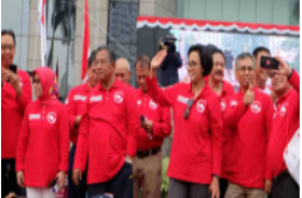 dri mulyani menghadiri fun walk