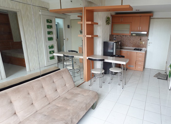Center Point Apartement, properti bekas indomobil finance